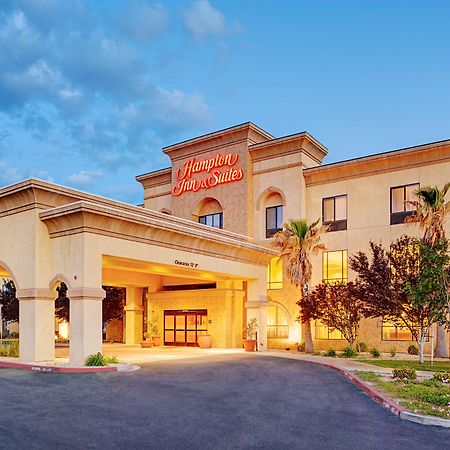 Hampton Inn & Suites Lancaster Exteriör bild