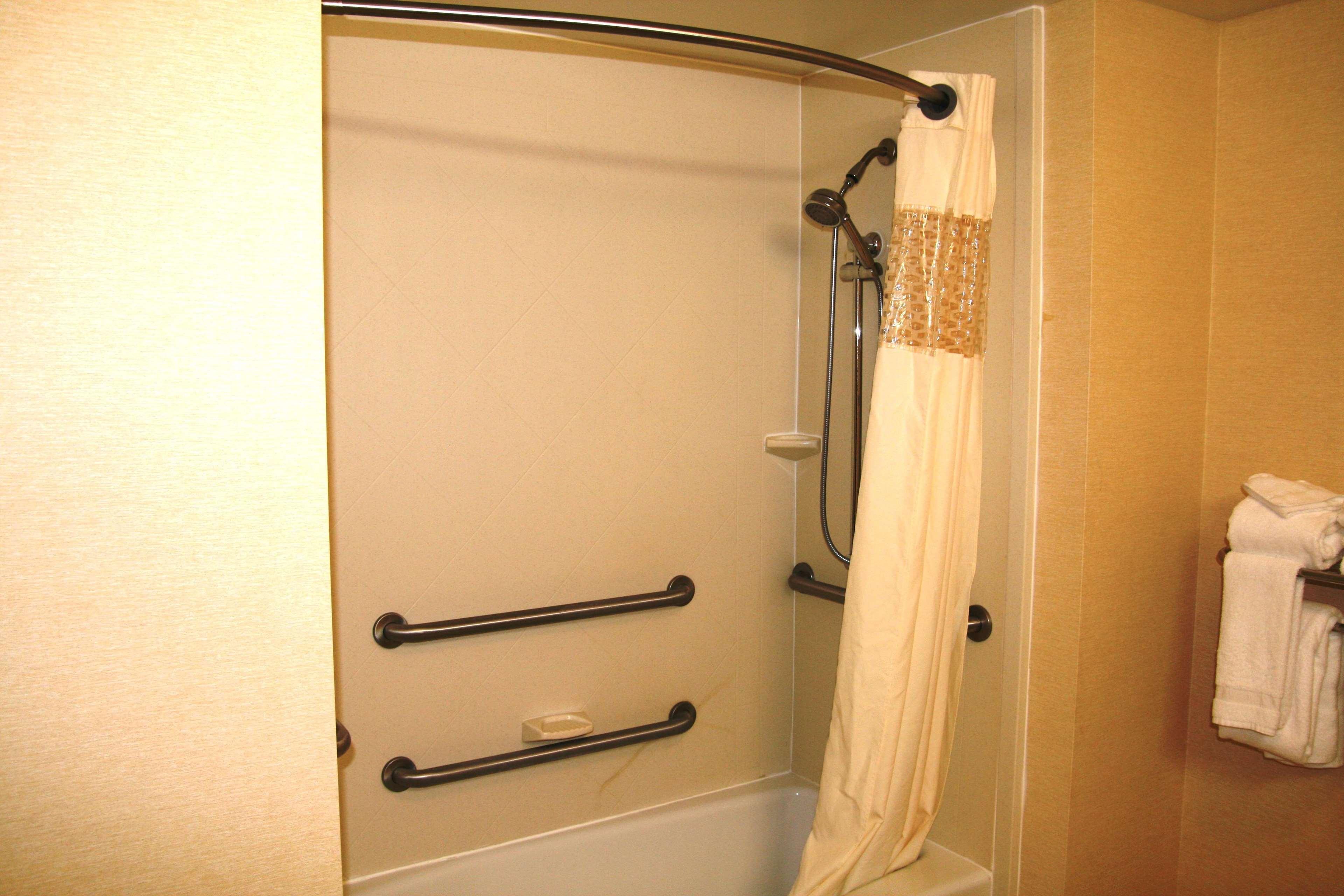 Hampton Inn & Suites Lancaster Exteriör bild