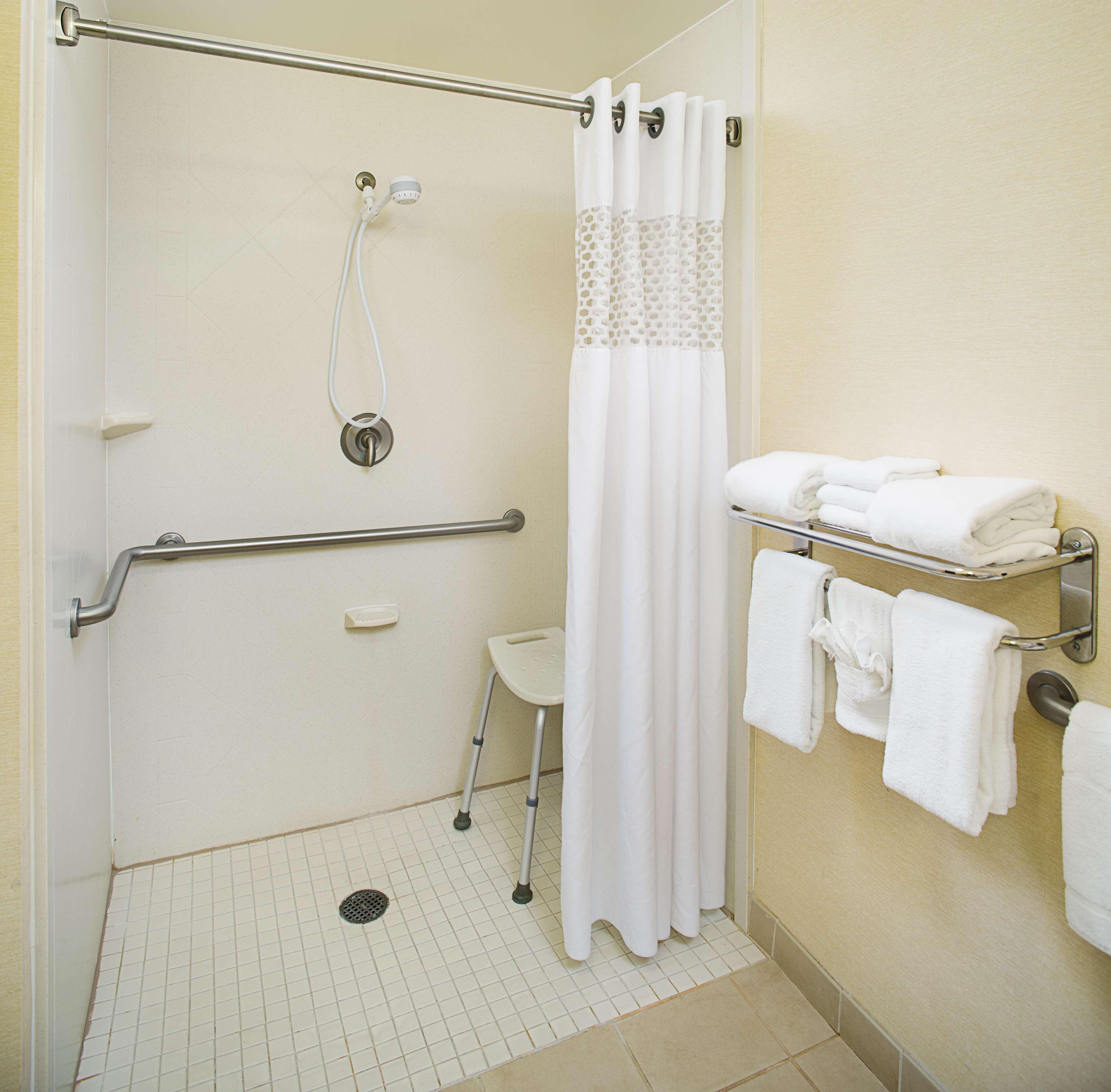 Hampton Inn & Suites Lancaster Exteriör bild