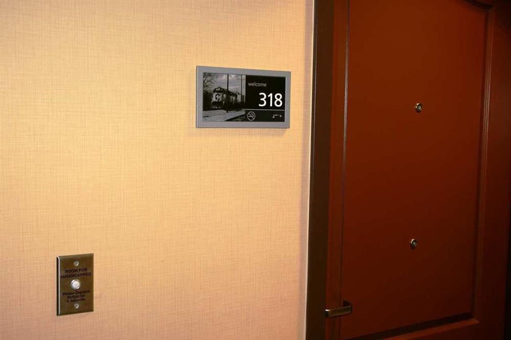 Hampton Inn & Suites Lancaster Rum bild