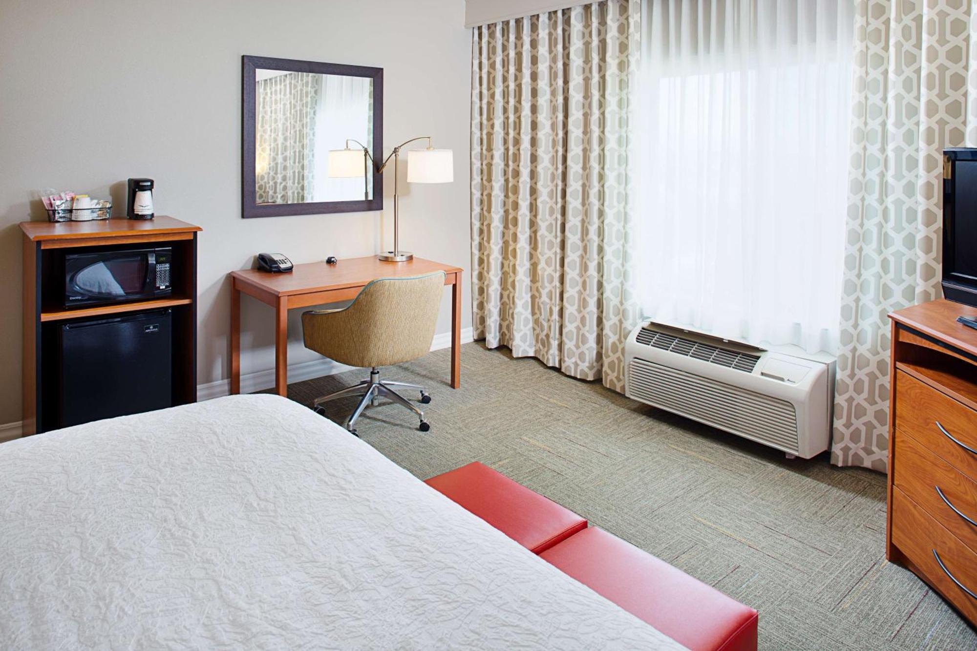 Hampton Inn & Suites Lancaster Exteriör bild