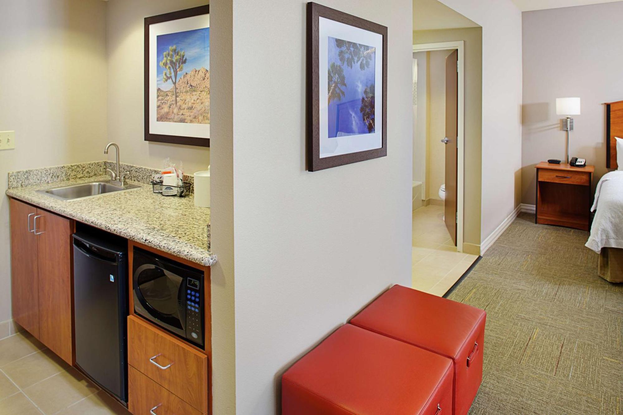 Hampton Inn & Suites Lancaster Exteriör bild