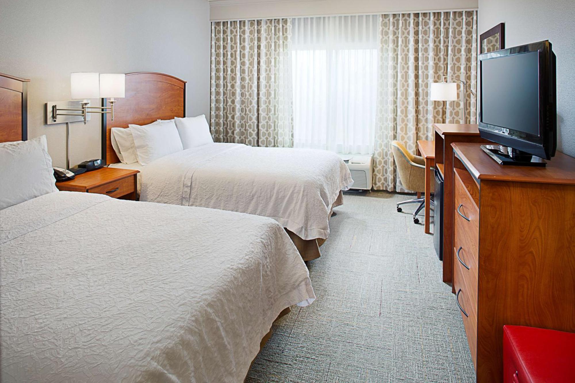 Hampton Inn & Suites Lancaster Exteriör bild