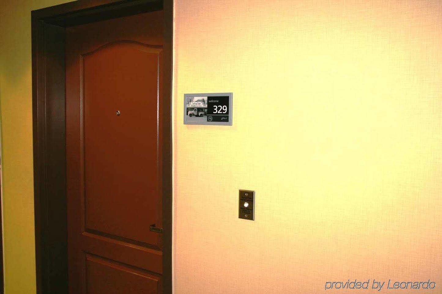 Hampton Inn & Suites Lancaster Exteriör bild